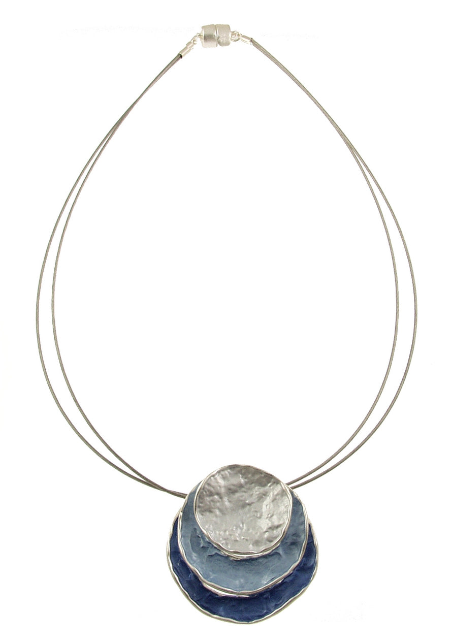 3 Stack Pendant Necklace with magnetic closure