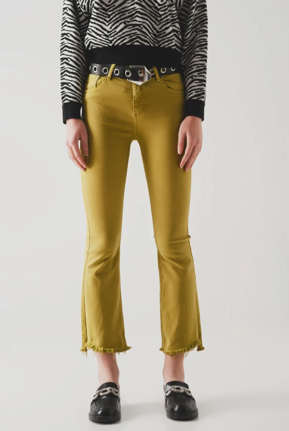 Flare Jeans with Raw Hem Edge in Green
