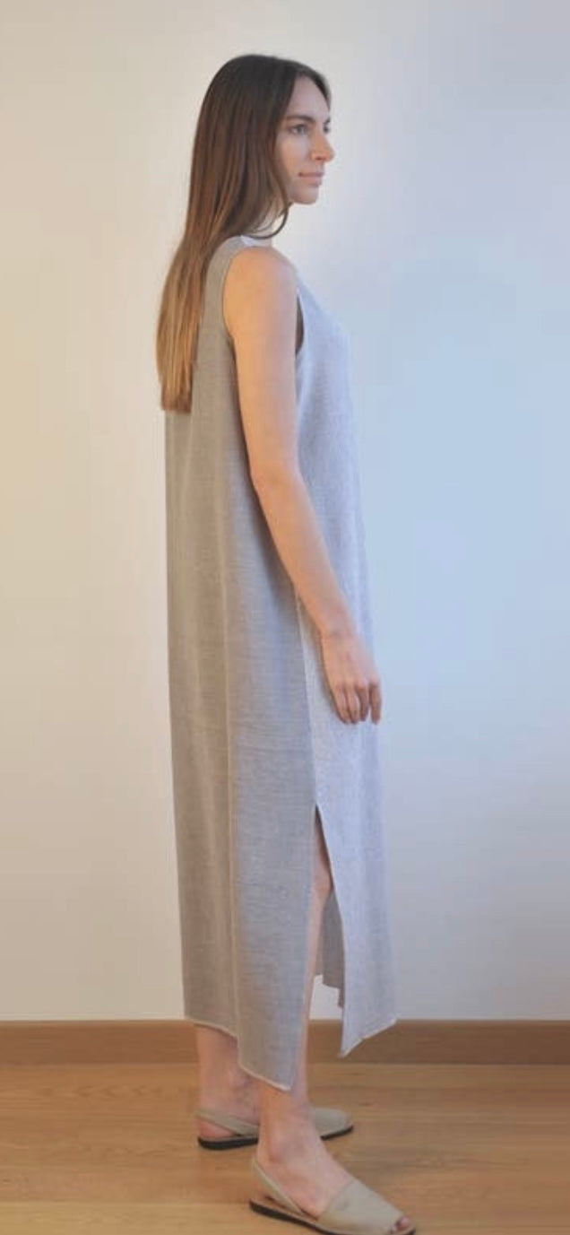 Two-for-one Sleeveless Dress